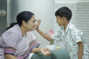 CM Rekha Gupta Celebrates Raksha Bandhan with Street Children