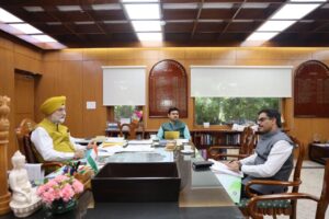 Delhi LG Taranjit Singh Sandhu meets Delhi Police and DDA officials